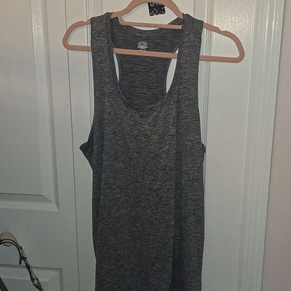 Active Tank ( 12-14) - Picture 1 of 1